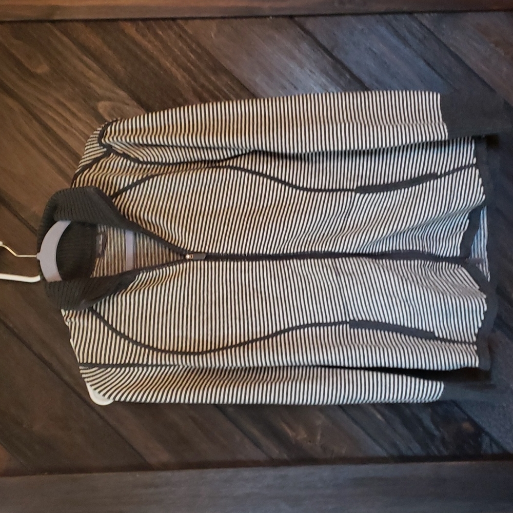 Eddie Bauer zip up cardigan